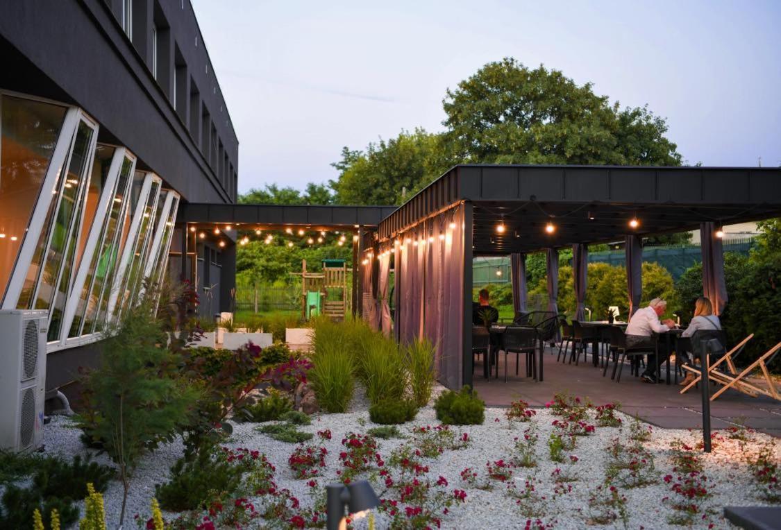 Lofft Hotel Ciechanów 外观 照片
