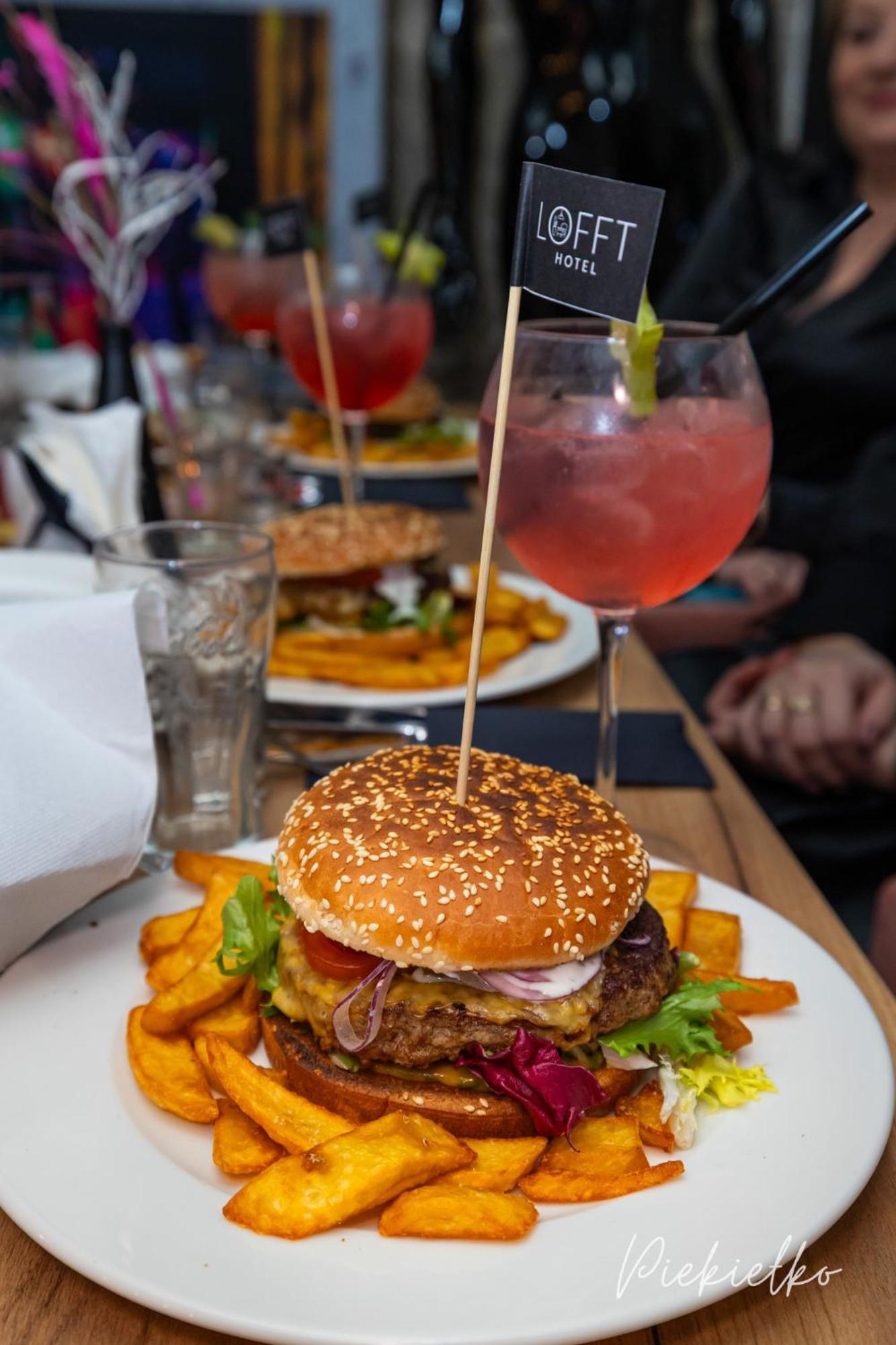 Lofft Hotel Ciechanów 外观 照片