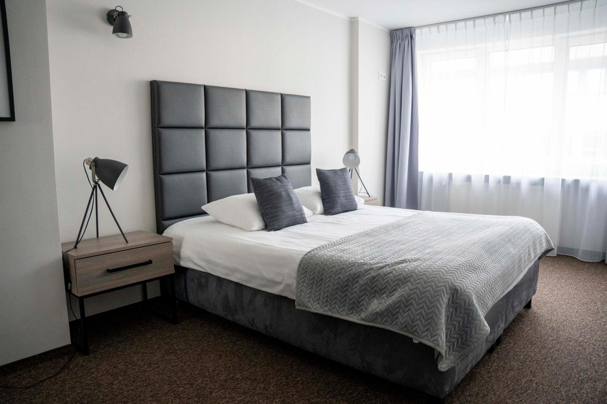 Lofft Hotel Ciechanów 客房 照片